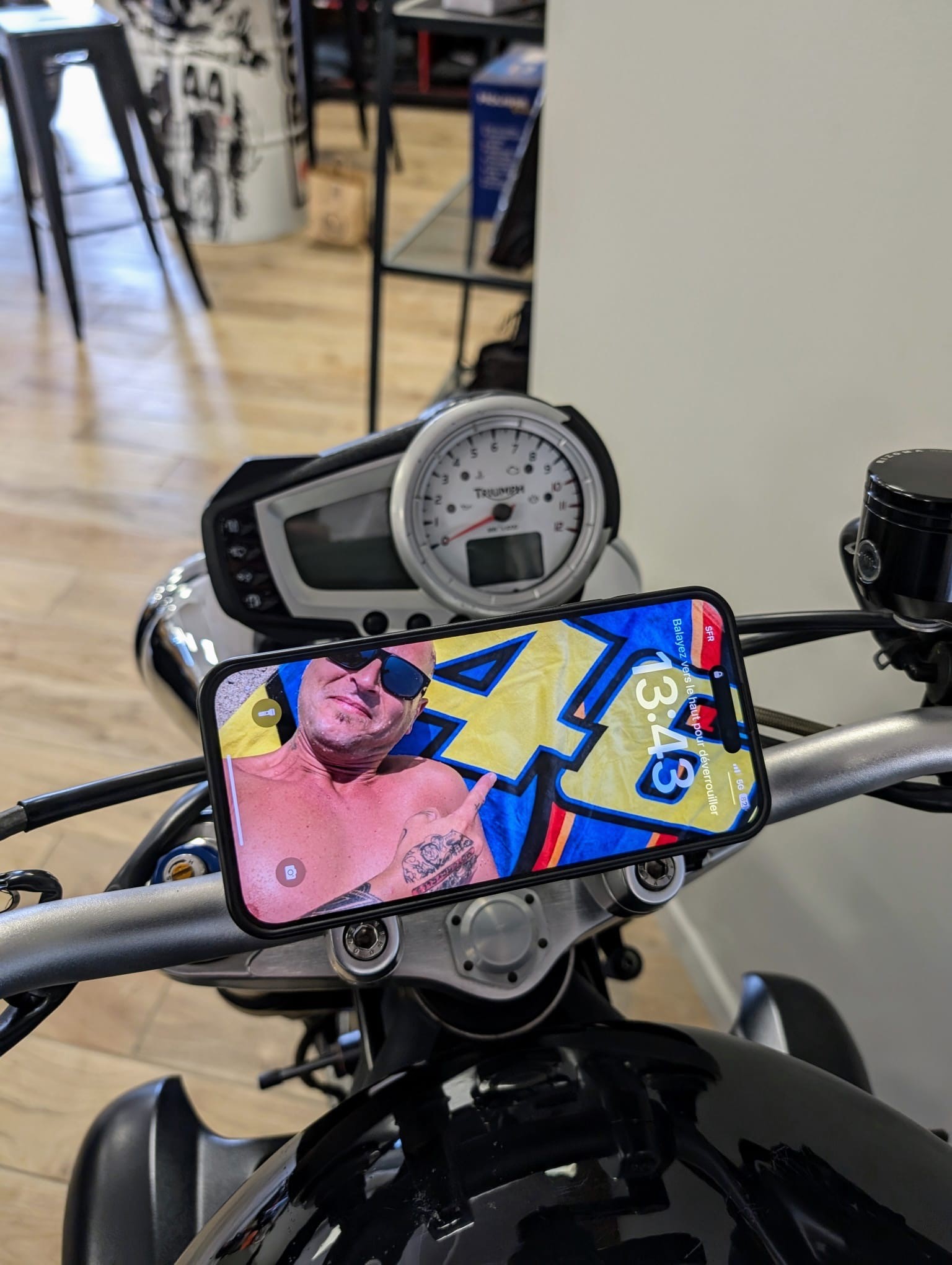riders34smagasinequipementmotomotardbarmontpellierheraultoccitaniepromo-spconnectspcquicksmartphonesecuremounting-antivibrationmodulebikevttbiketriumphsspeedtriple5#5282