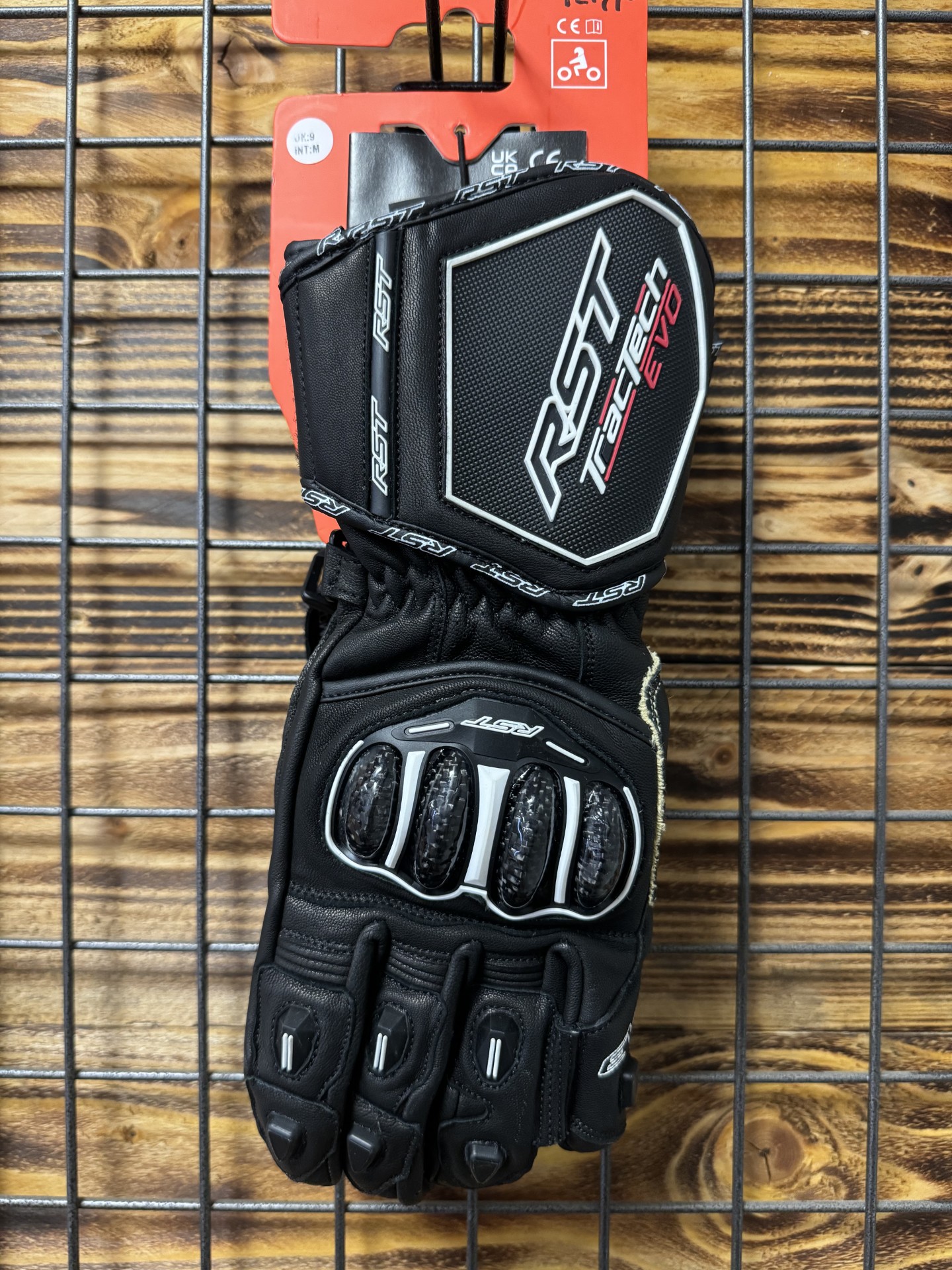 riders34shopmagasinequipementmotomotardbarmontpellierheraultoccitanieconvivialitegantsglovessummeretewinterhiverpromo-rsttractechevo4cuirracingpistecircuit