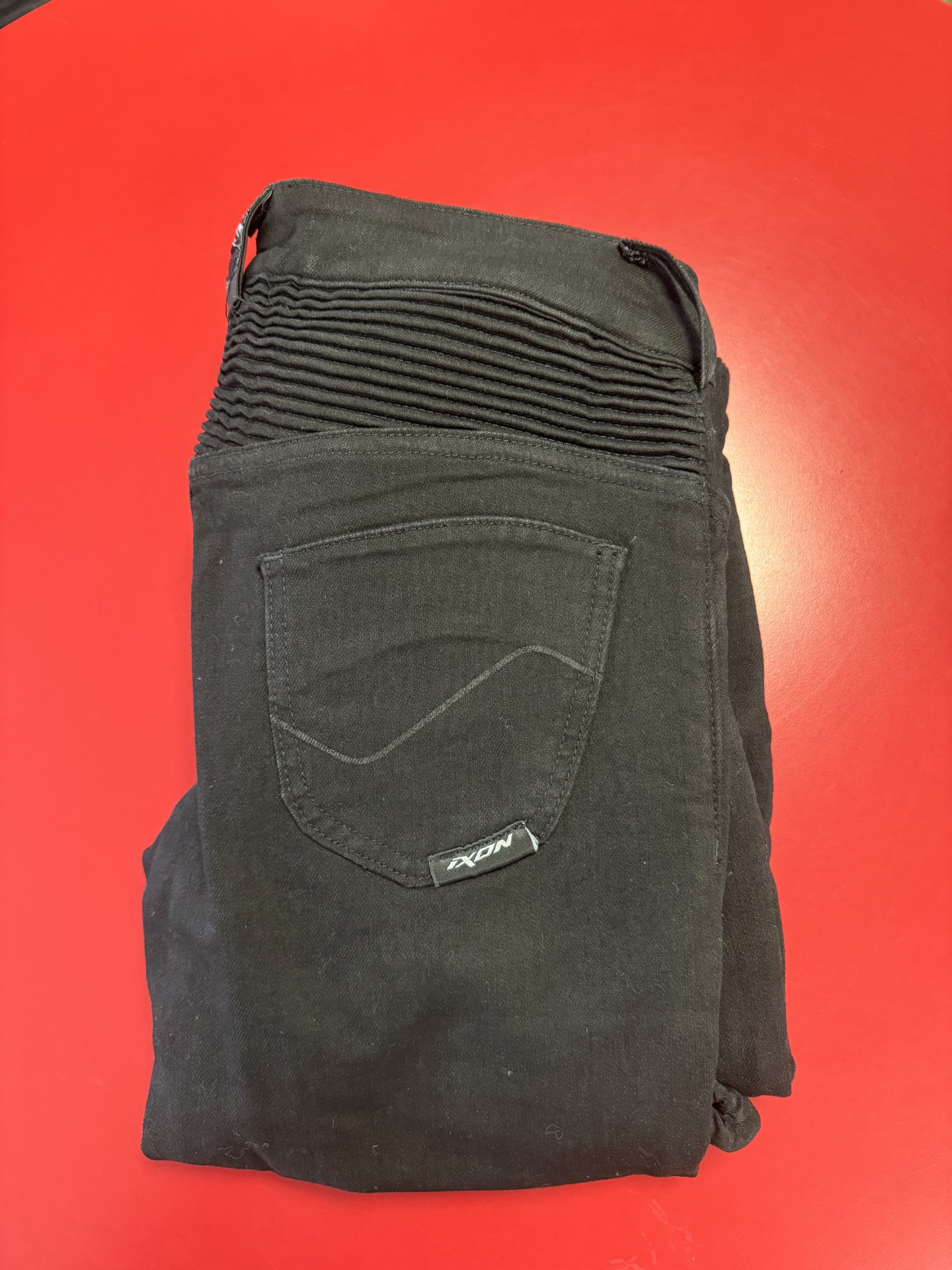 riders34equipementmotomotardaccessoiresjeansmotofemmewomanprotectionsecuritehanchegenouzipantiabrasionflexpromo-ixondenerysnoirblack1