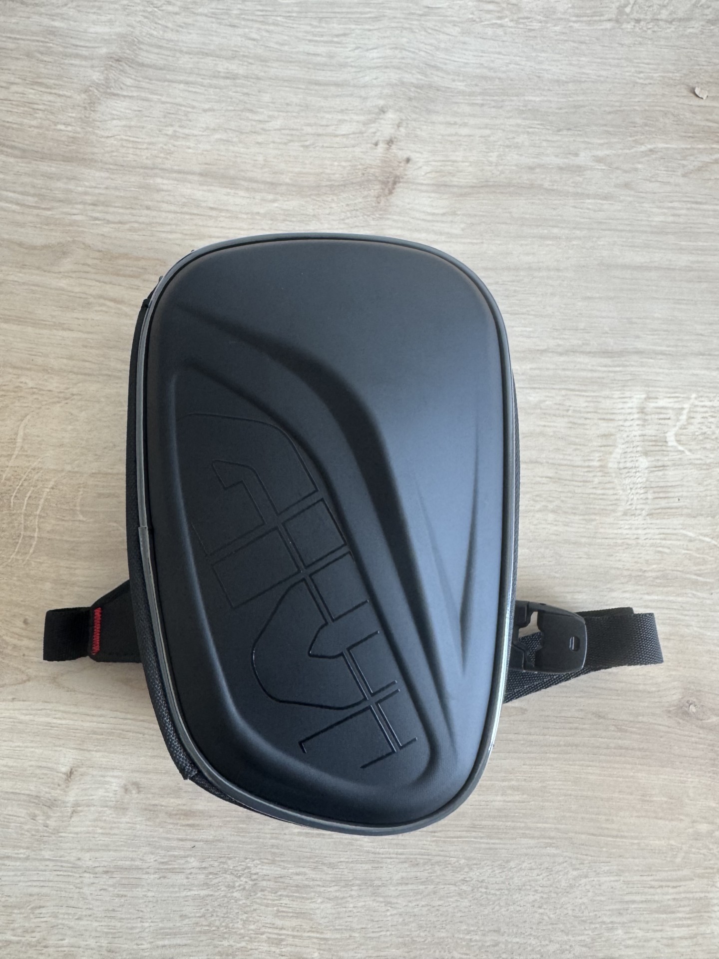 riders34shopmagasinateliermecaniqueequipementmotomotardbardiffusionmotogpflechettebillardpistepistardcircuitpromo-givisacochedejambesportt3litres-1