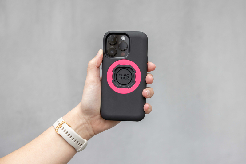 riders34equipementmotomotardbardiffusionmotogpbillardflechettepistepistardateliermecaniquerevendeurpromo-quadlockmaganneaumagpinkrosecoquetelephonesmartphone1