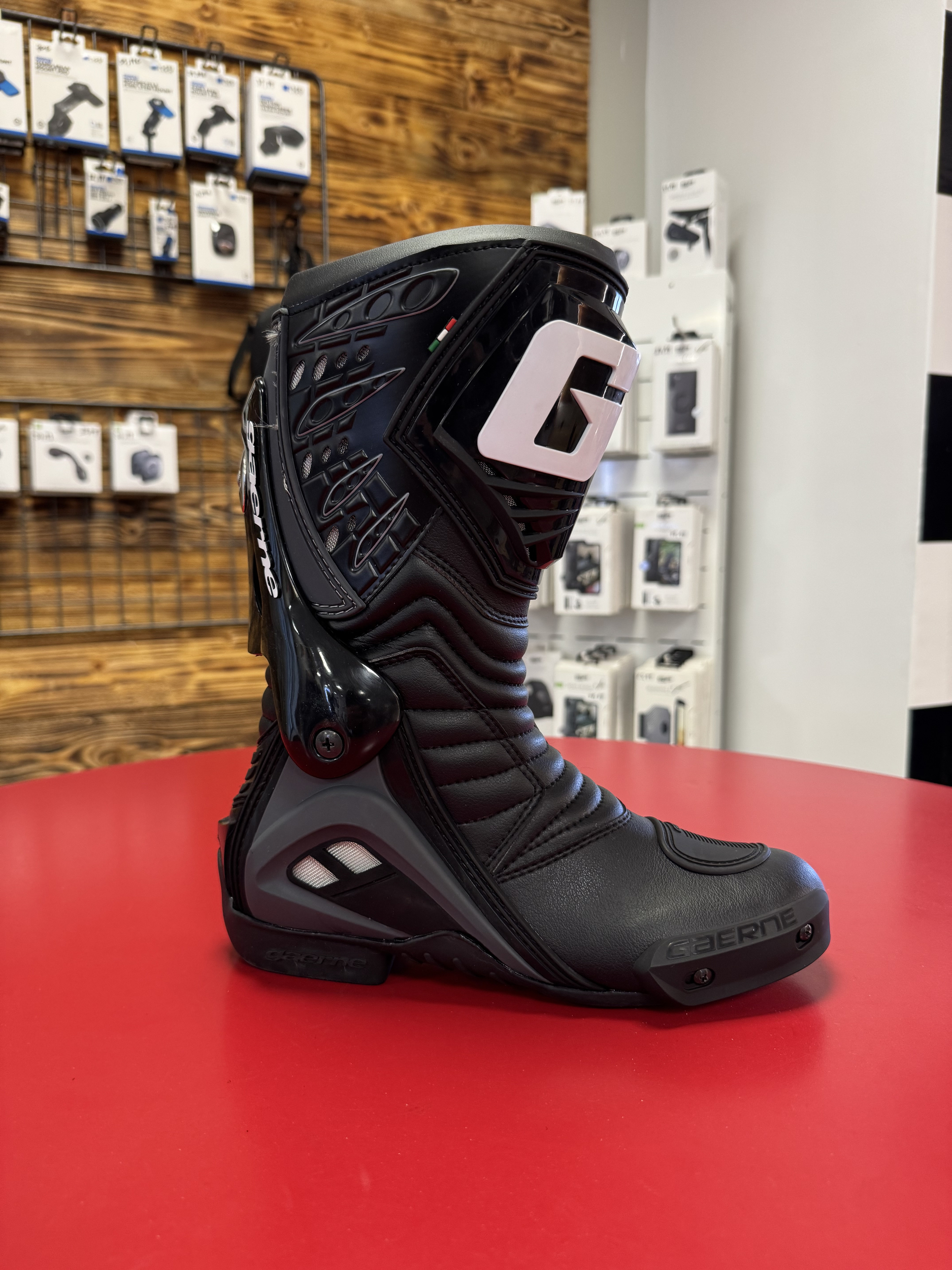 riders34shopmagasinequipementmotomotardateliermecaniquenewsitewebbarmontpellierheraultoccitaniepromo-bottesracingbootsgaernegrwnoirblackcuirpistepistard