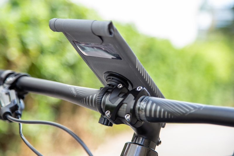 riders34housseetuiprotectionetancheteleohonesmartphonespconnectuniverselpascherpromosoldemontpellierventeequipementmotomotardveloentretienrevisionateliermecanique