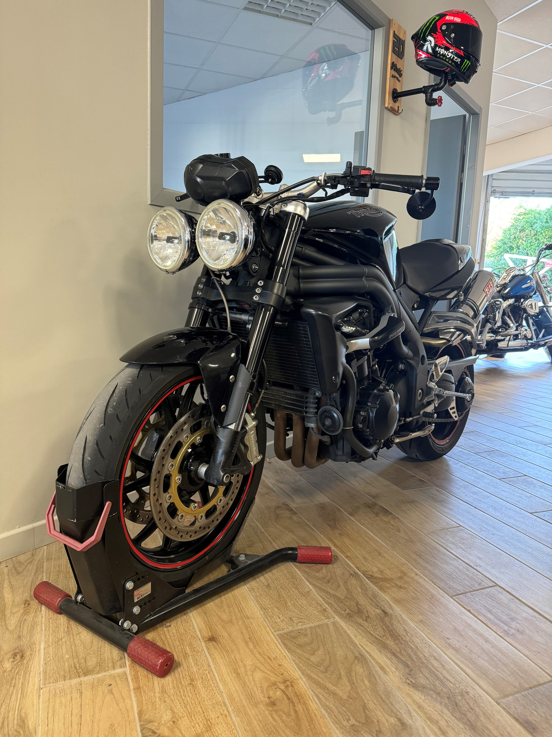 riders34equipementmotomotardbarvehiculemotooccasiondepotventeshopmagasinheraultmontpellieroccitaniesitewebconvivialitegarantiereviseateliermecaniquepromo triumph1050speedtriple4