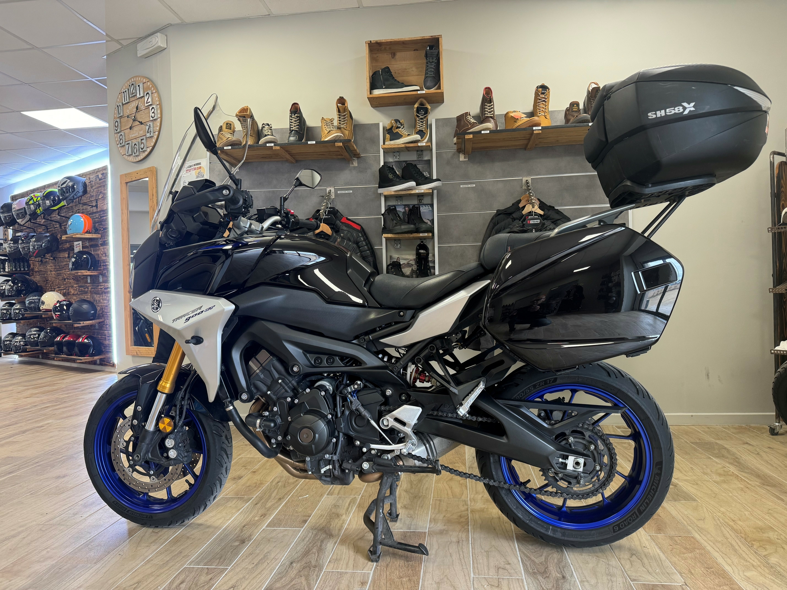riders34equipementmotomotardbarvehiculemotooccasiondepotventeshopmagasinheraultmontpellieroccitaniesitewebconvivialitegarantiereviseateliermecaniquepromo yamahamt09tracer900gt1