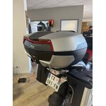 riders34equipementmotomotardbarbillardflechettemontpellierheraultpistepistarddiffusionmotogpsoireepromo-givibagagerietopcasemonokeyv58nmaxia5titanium58lcatadioptre5