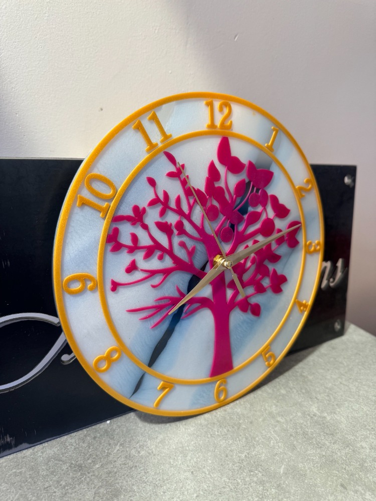 horloge 3 b