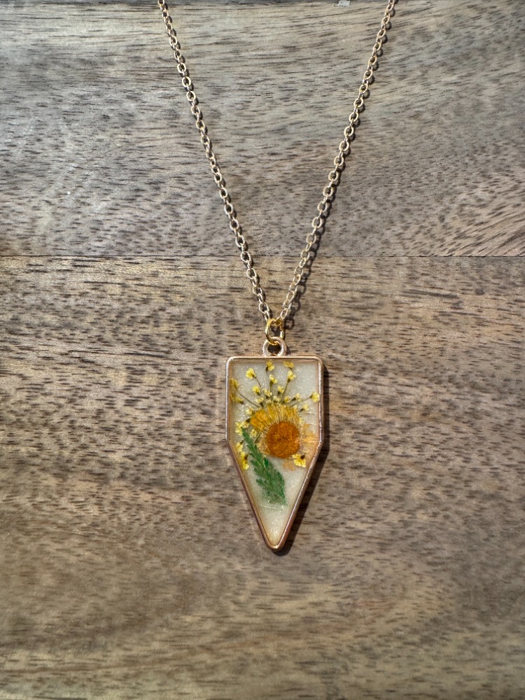 pendentif 24 B