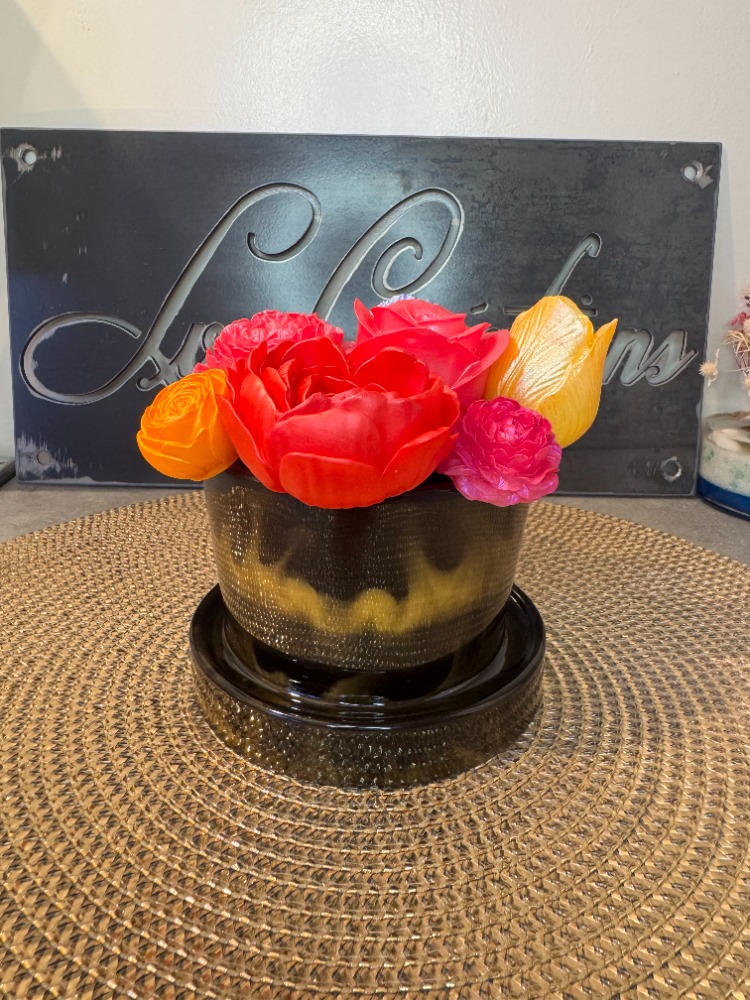 grand pot noir et or 1a