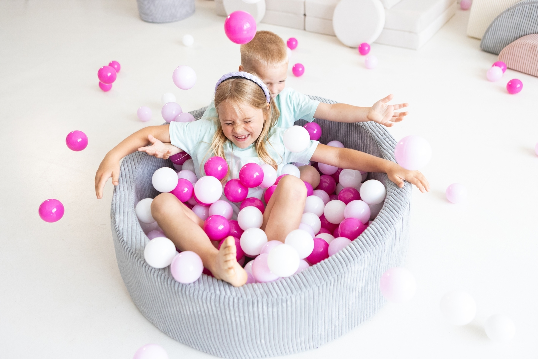 piscine-velours-cotele-jura-prestige-6
