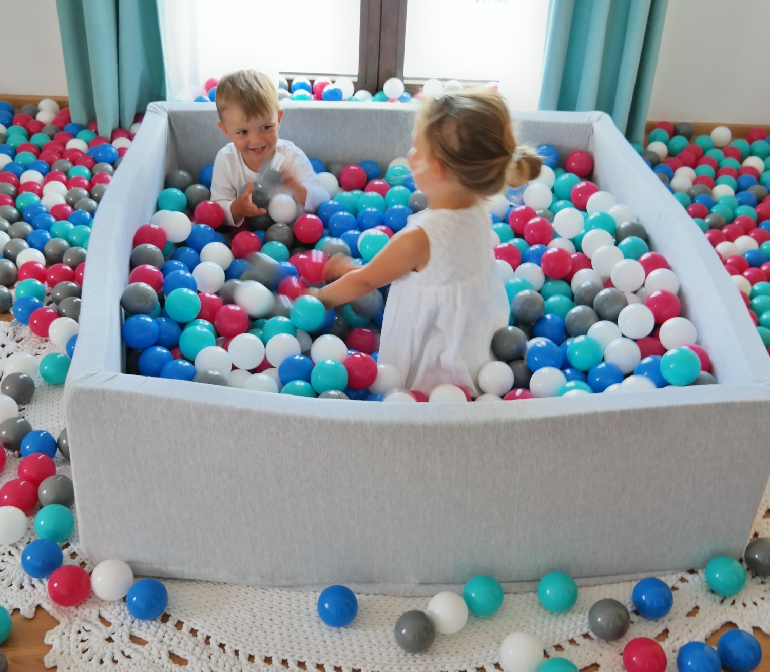 piscine-a-balles-carree-jura-prestige-6