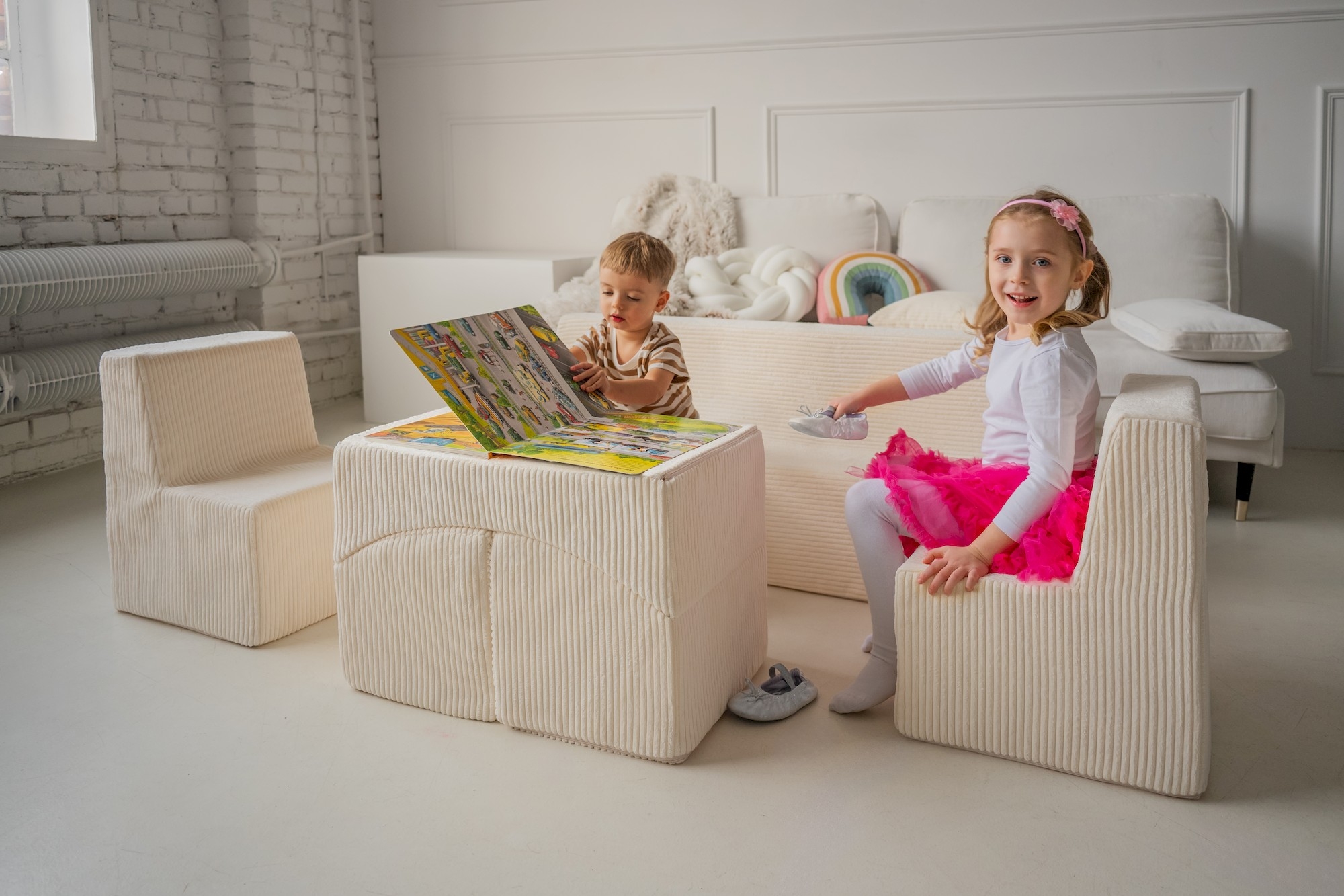 lot-meubles-enfant-5-jura-prestige