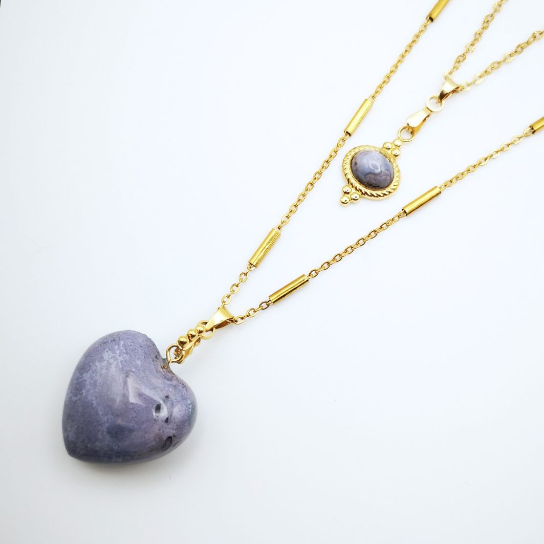 collier stormy et collier coeur bleu gris