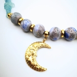 détails collier Lune
