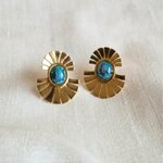 Boucles d'oreilles Jamila – Béton irisé bleu-vert & acier doré