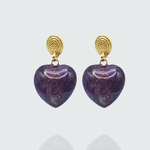 Boucles d'oreilles Prune en acier inoxydable et coeur violet en béton