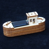 Maquette de bateau en bois à monter - Mini Péniche Solaire