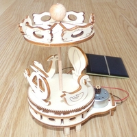 Maquette Mini Manège solaire en bois