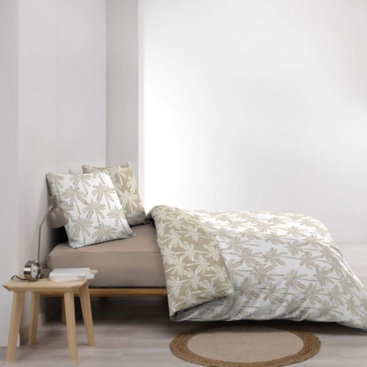 housse-couette-réversible-240x260cm-taies-palmiers-blancs-beiges (2)