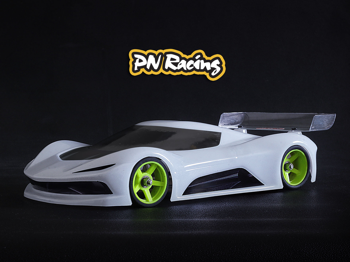 witte-rc-auto-met-neon-groene-velgen
