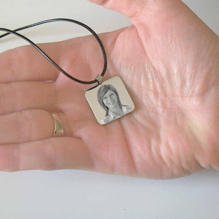Collier homme avec gravure personnalisée