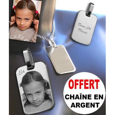 Photo gravée sur un pendentif en argent
