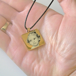 Collier gravé avec photo