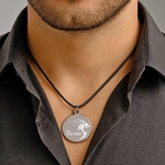 Pendentif gravé pour homme
