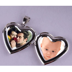 bijou coeur ouvert en deux