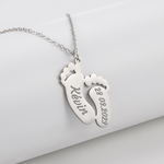 Silhouette pendentif pied bébé