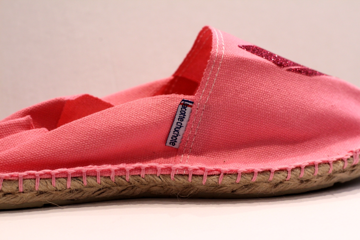 HISTOIRE DAVANT ESPADRILLE ROSE JACOTTE CHUCHOTE 3