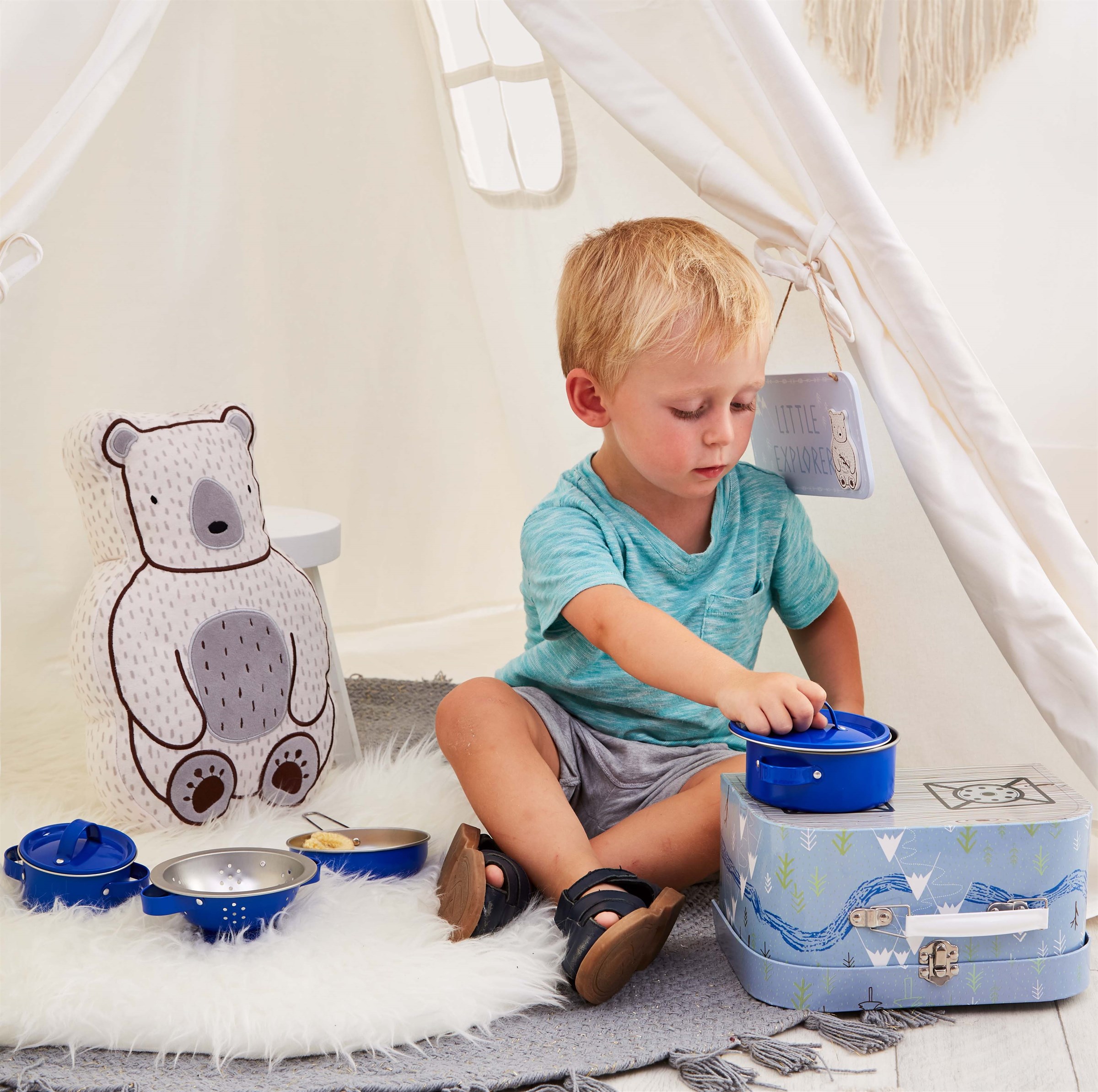 HISTOIRE DAVANT SET DE CUISINE ENFANTS OURSON AU CAMPING 6