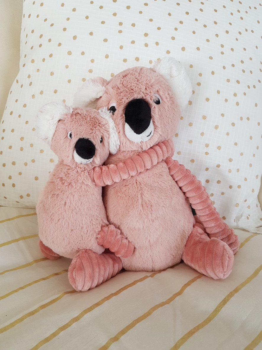 idee-cadeau-enfant-peluche-ptipotos-koala-maman-et-son-bebe-rose-les-deglingos-5
