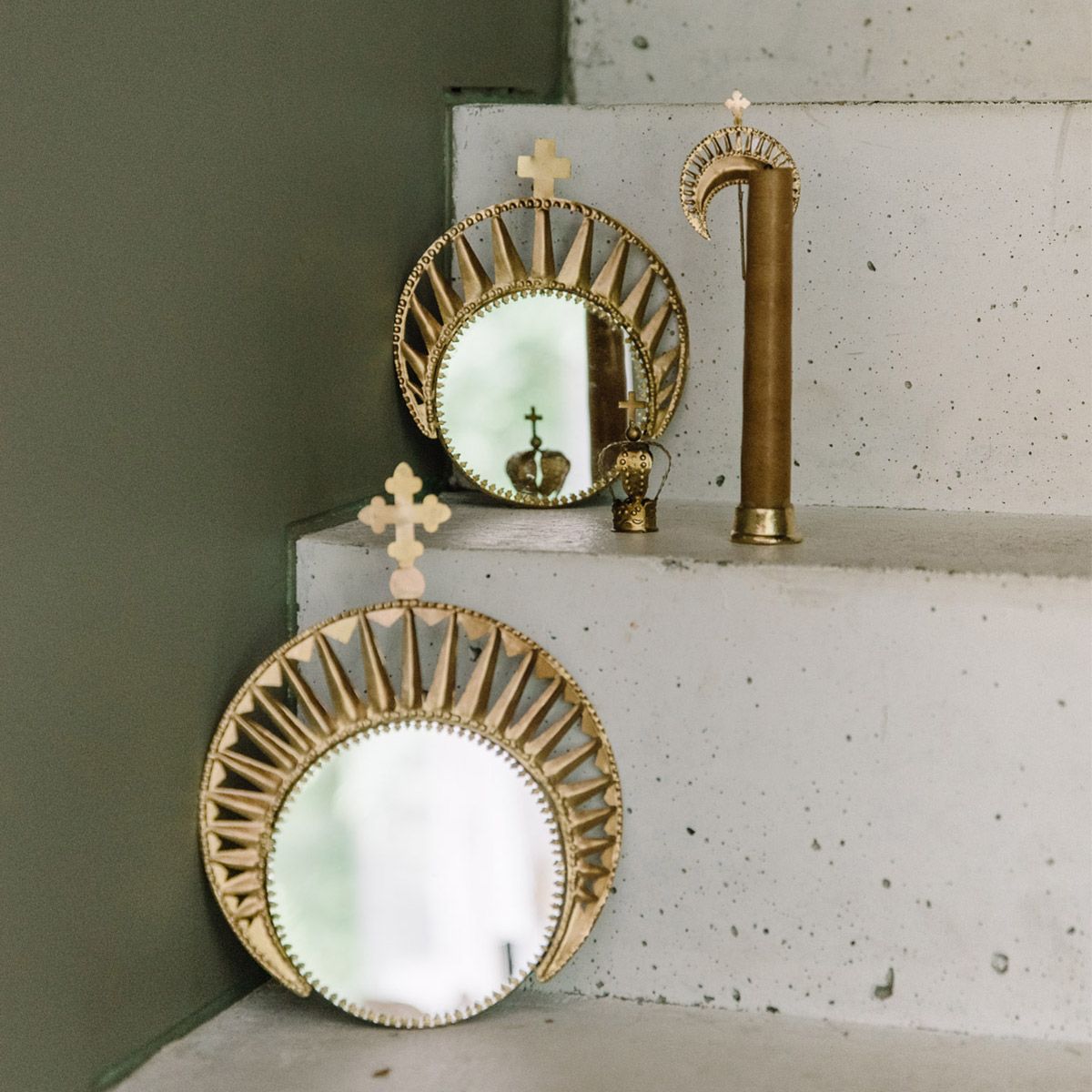 idee -deco-miroir-couronne-a-dore-petit-format-boncoeurs-2