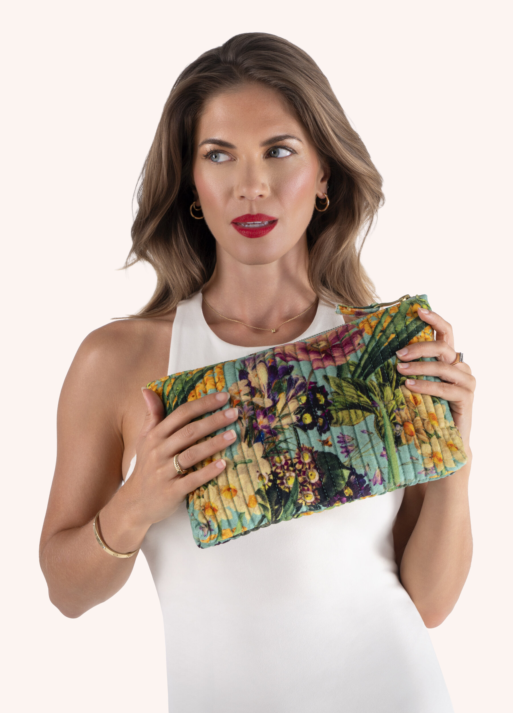 histoire_d_avant_pochette_matelassée_jardin_fleuri_imprimée_sur_velours_powder_design_2