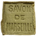 HISTOIRE DAVANT_VERITABLE_SAVON_DE_MARSEILLE_CUBE_400GRS_HUILE_OLIVE_LE_SERAIL