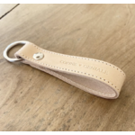 histoire-d-avant-porte-clefs-cuir-naturel-copine-geniale-marcel-et-lily