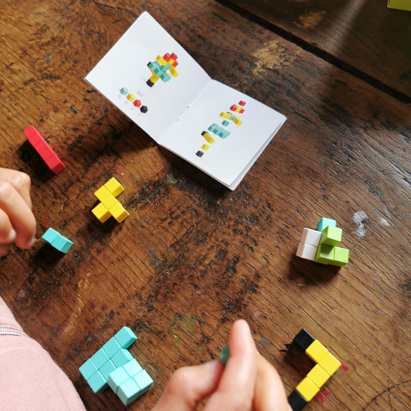 pixio-jeu-de-construction-magnetique-pixel-art-enfant-adulte