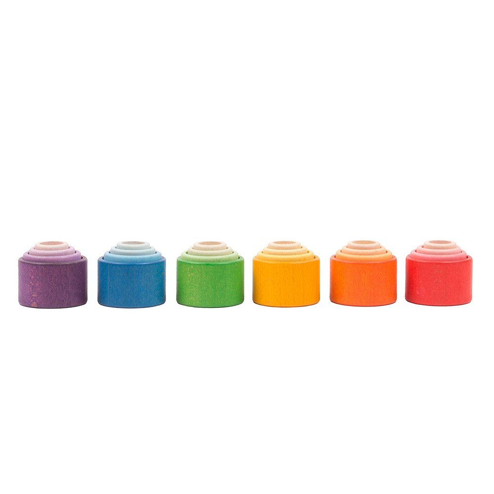 24 bols gigognes en bois Grapat – Arc-en-ciel dégradé – Jeu libre et sensoriel