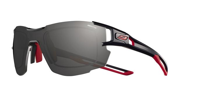 Julbo à la vue AEROLITE noir rouge