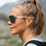 J5671116-943915