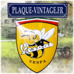 plaque émaillée guêpe Vespa scooter