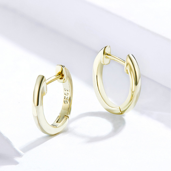 jolies boucles doreilles dorées triple pour femme bijoux fantaisie la selection parisienne