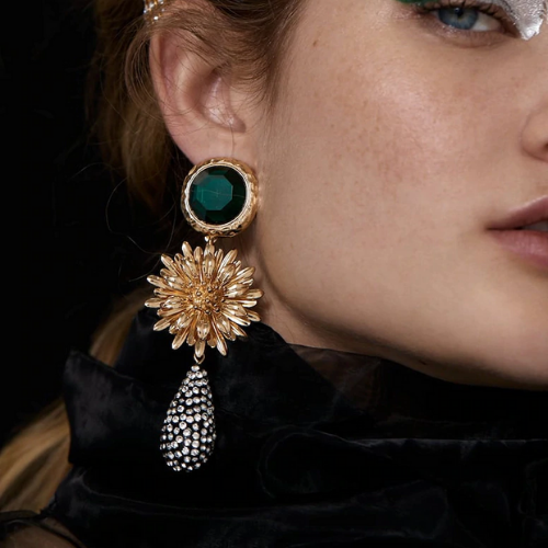 boucles doreilles fantaisies pendantes colorées vertes et dorées chic bijoux femme en ligne selection parisienne
