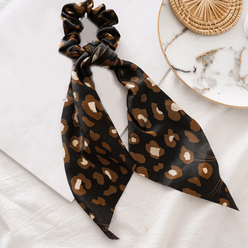 chouchou foulard foulchie imprimé léopard accessoire cheveux tendance 8
