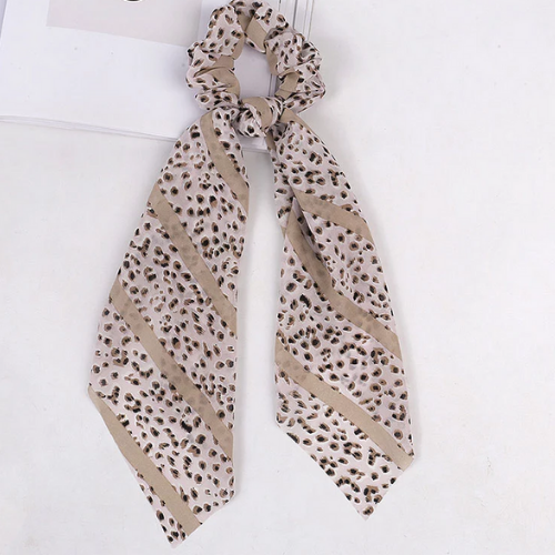 chouchou foulard foulchie imprimé léopard accessoire cheveux tendance 19