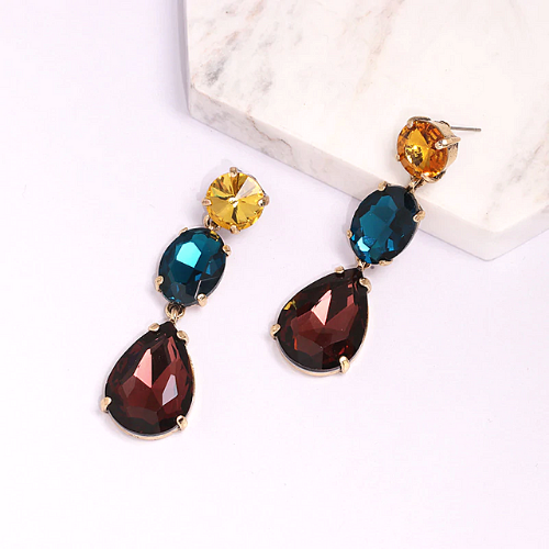 boucles doreilles fantaisie pendantes colorées chic glamour femme fille