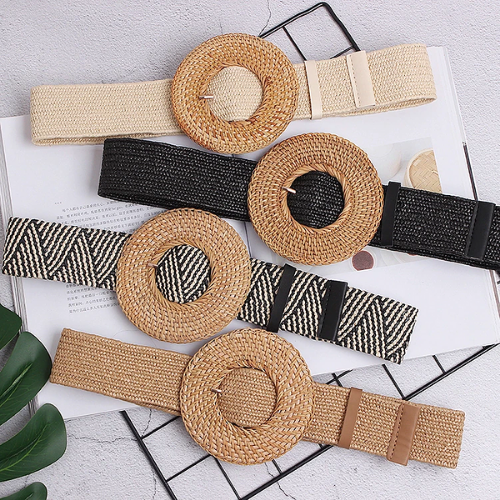 ceinture de taille en paille tressée boucle ronde tendance femme idée de style