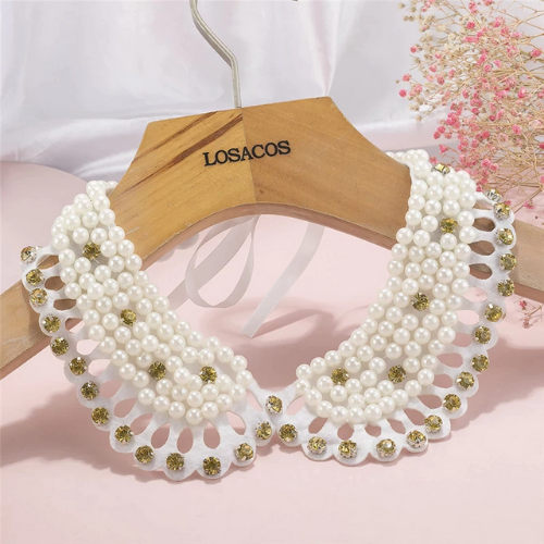 collier faux col claudine tendance à perles et strass nacrées inspiration tendance