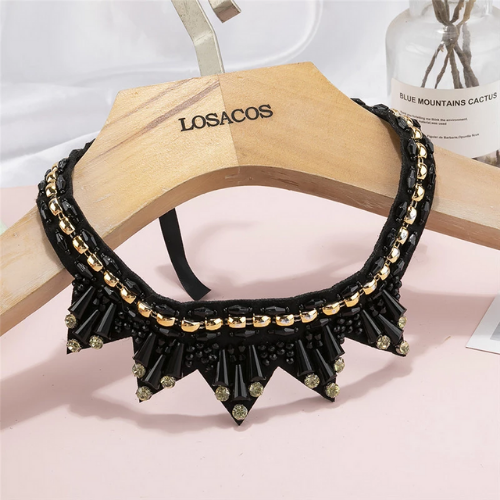 collier faux col claudine tendance à perles et strass nacrées noir
